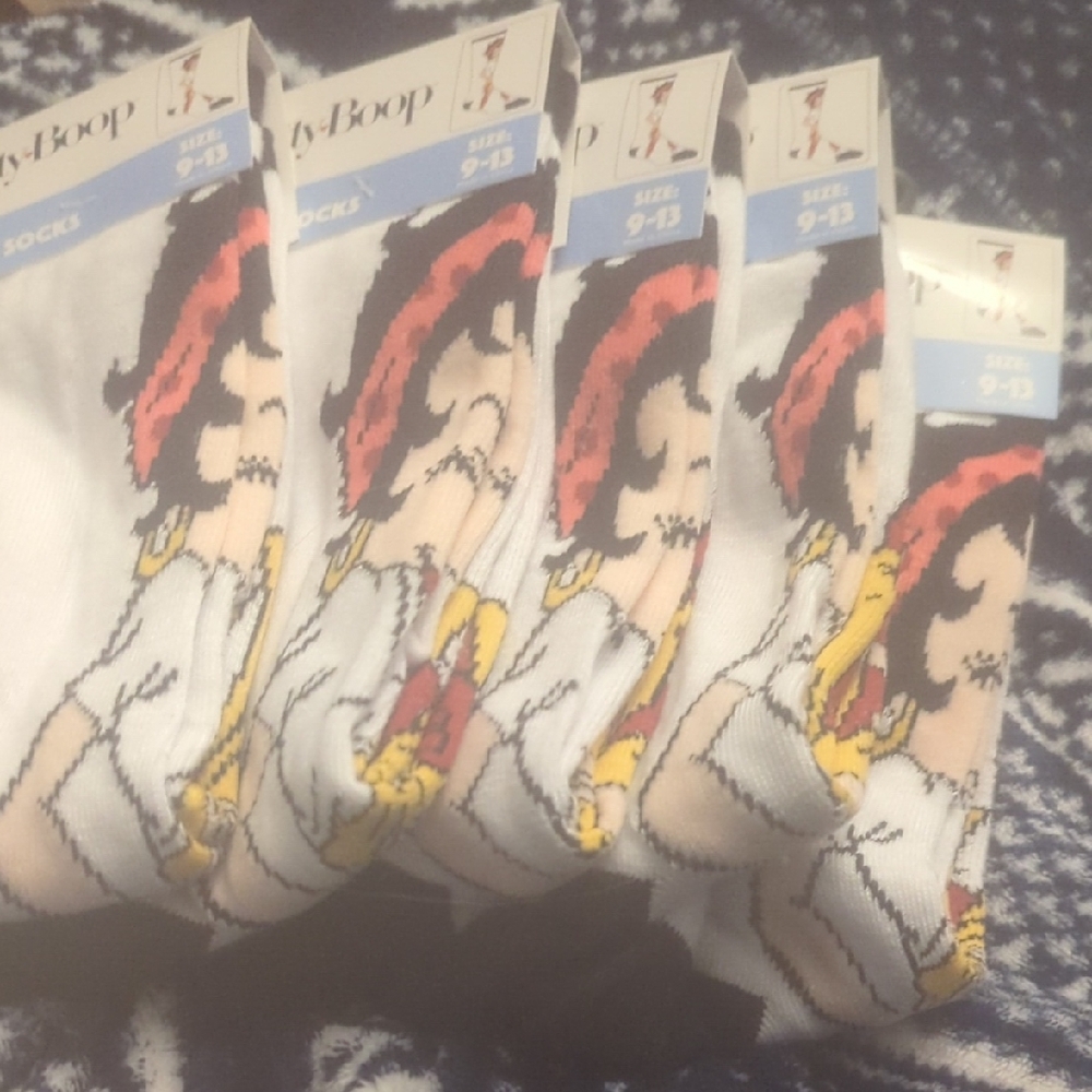 Betty Boop White and Red Casual Socks